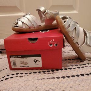 Sleek, Sporty See Kai Run Fisherman Sandals NWT